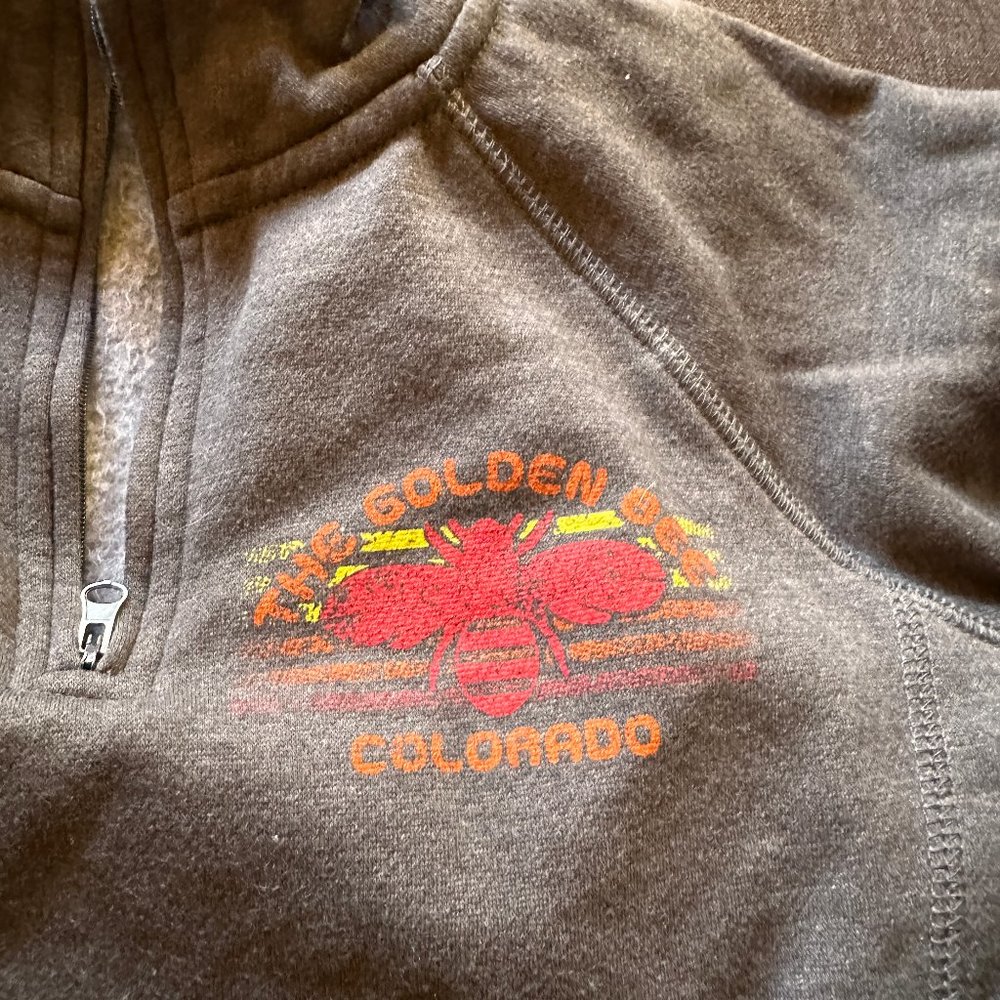 Broadmoor Golden Bee sweatshirt
